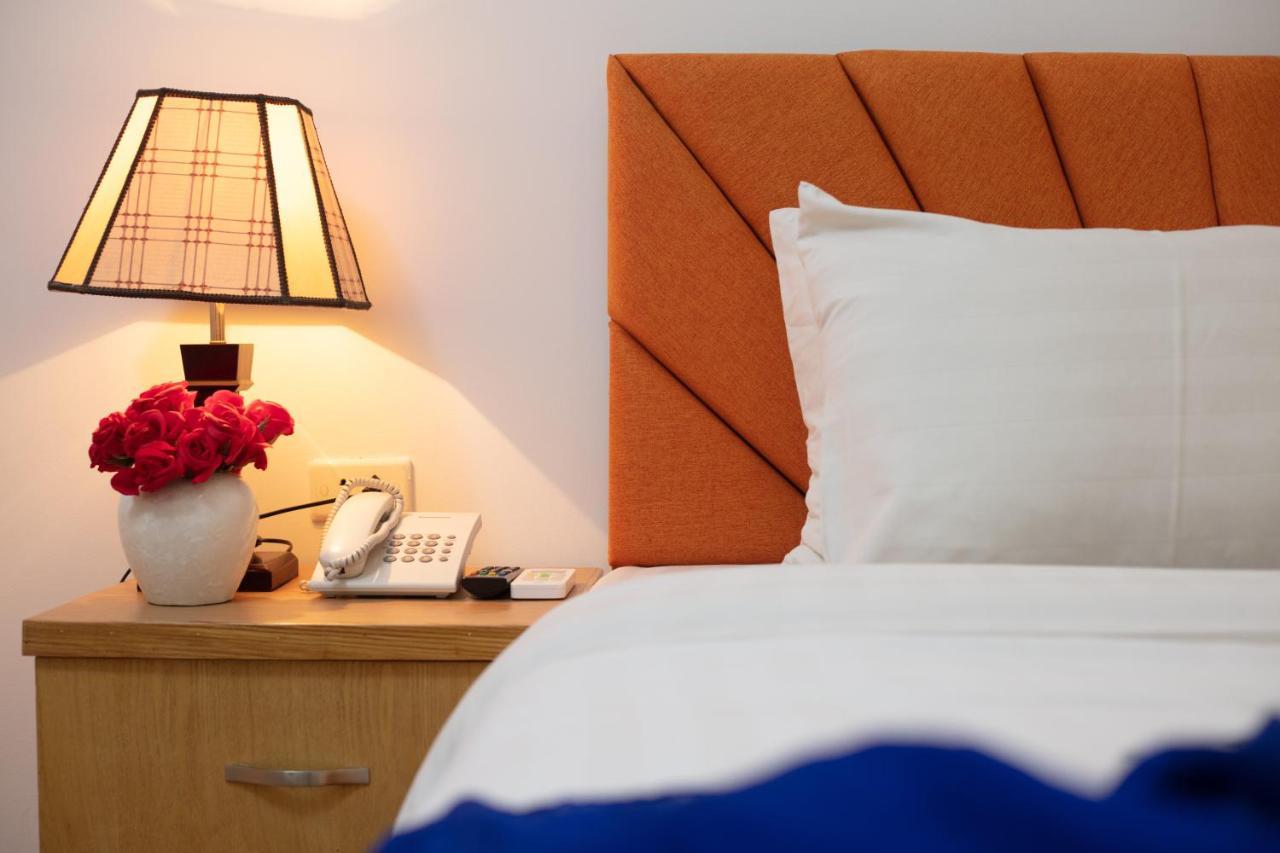 Blau Hotel Hanoi Zewnętrze zdjęcie