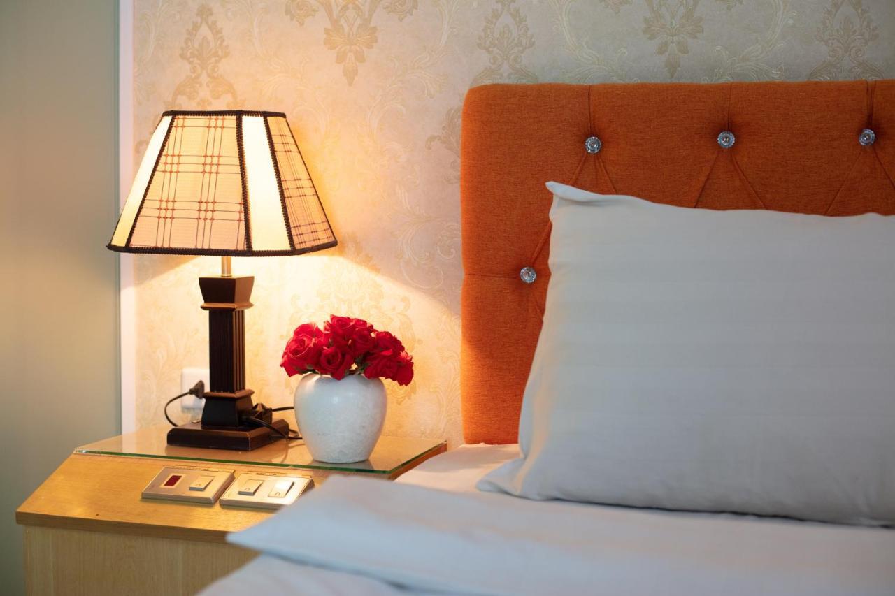 Blau Hotel Hanoi Zewnętrze zdjęcie